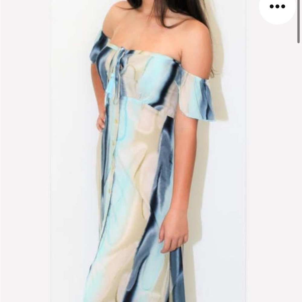 BNWT Khush Glow Maxi Dress